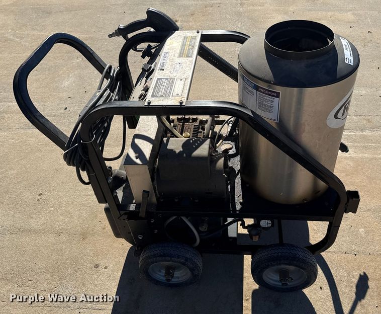 image for item ES5582 Whitco Raider 216RS hot pressure washer