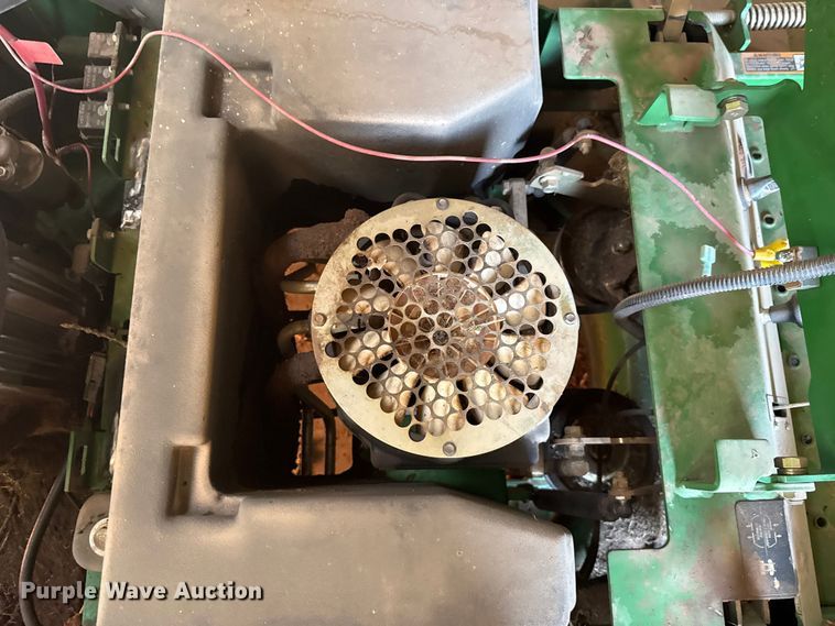 image for item ES5584 John Deere 727A ZTR lawn mower