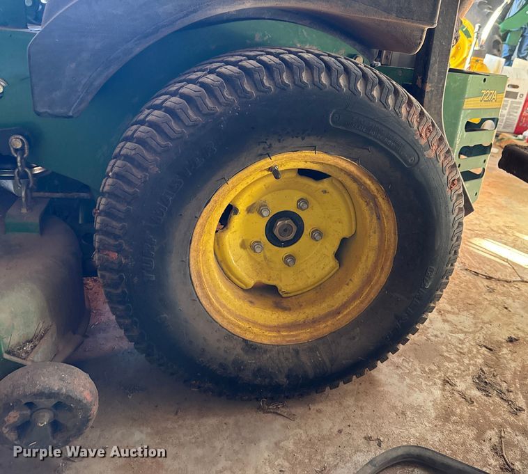 image for item ES5584 John Deere 727A ZTR lawn mower