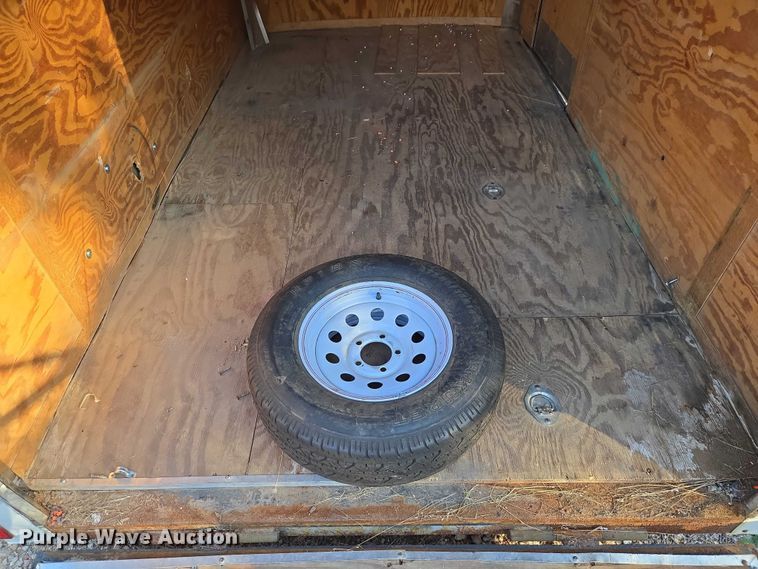 image for item ET1096 2007 Forrest River enclosed cargo trailer