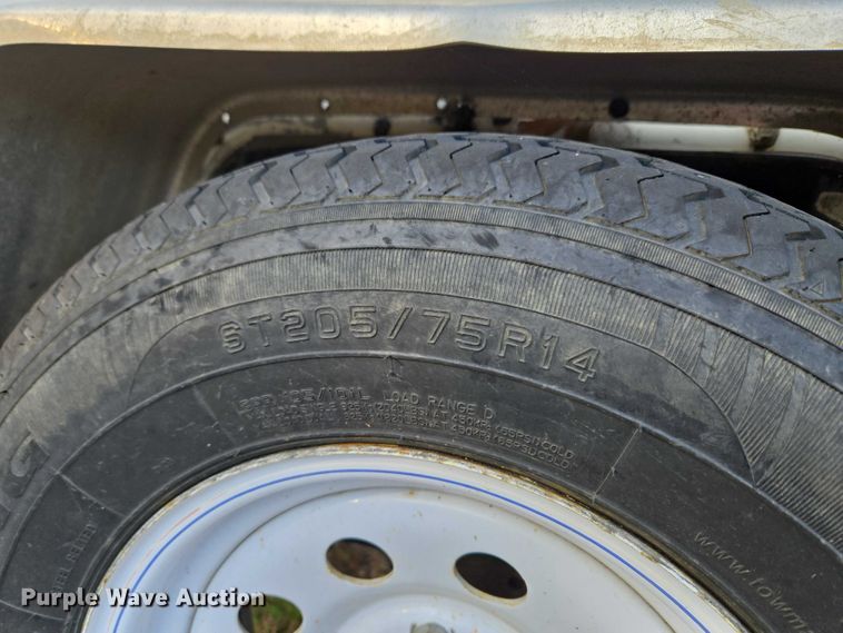 image for item ET1096 2007 Forrest River enclosed cargo trailer