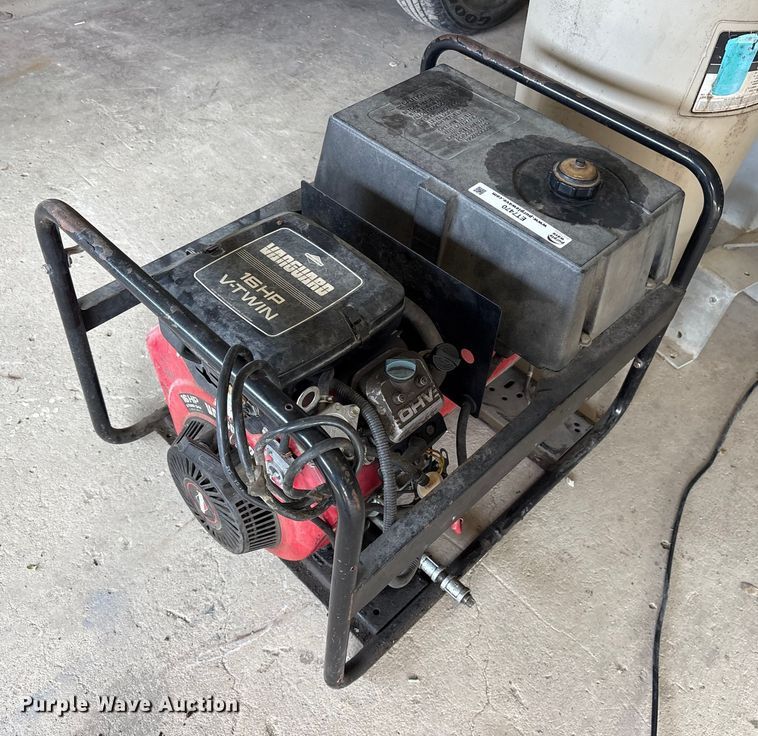 image for item ET7470 Briggs and Stratton generator