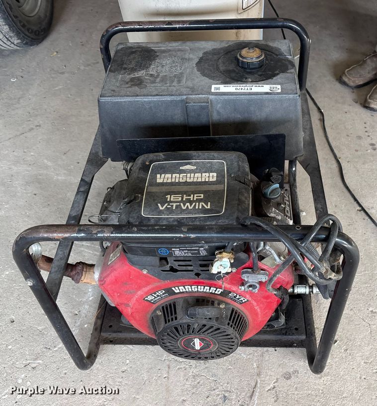 image for item ET7470 Briggs and Stratton generator