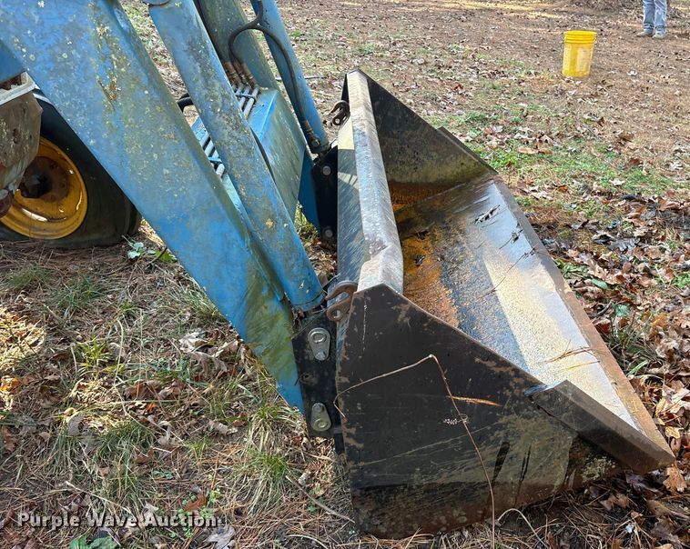 image for item ET7480 Ford 6600 tractor