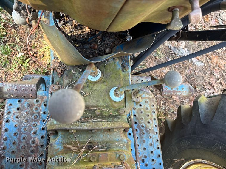 image for item ET7480 Ford 6600 tractor