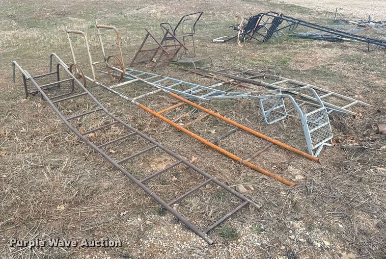 image for item EU4026 (5) ladder stands