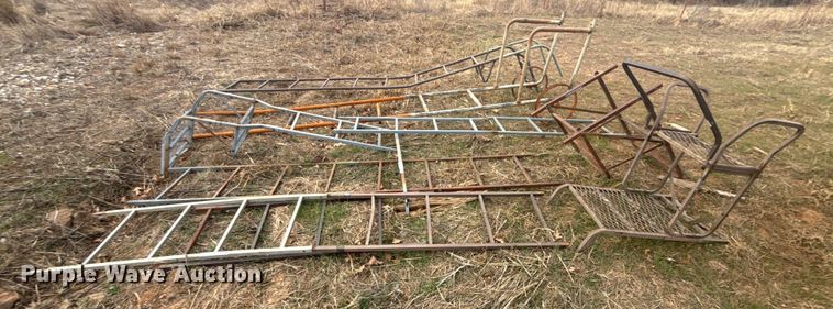 image for item EU4026 (5) ladder stands