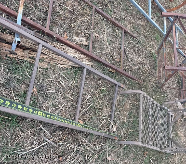 image for item EU4026 (5) ladder stands