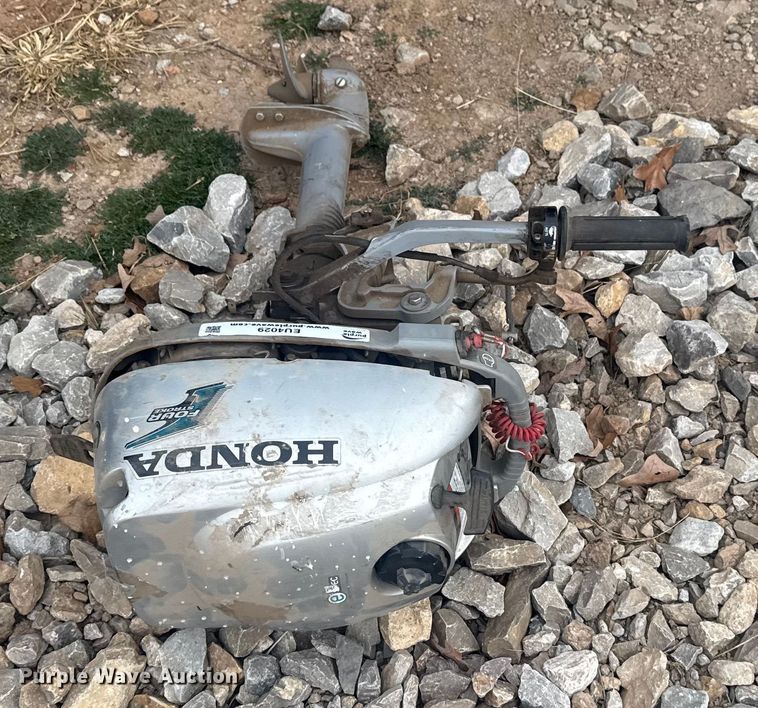 image for item EU4029 Honda outboard engine