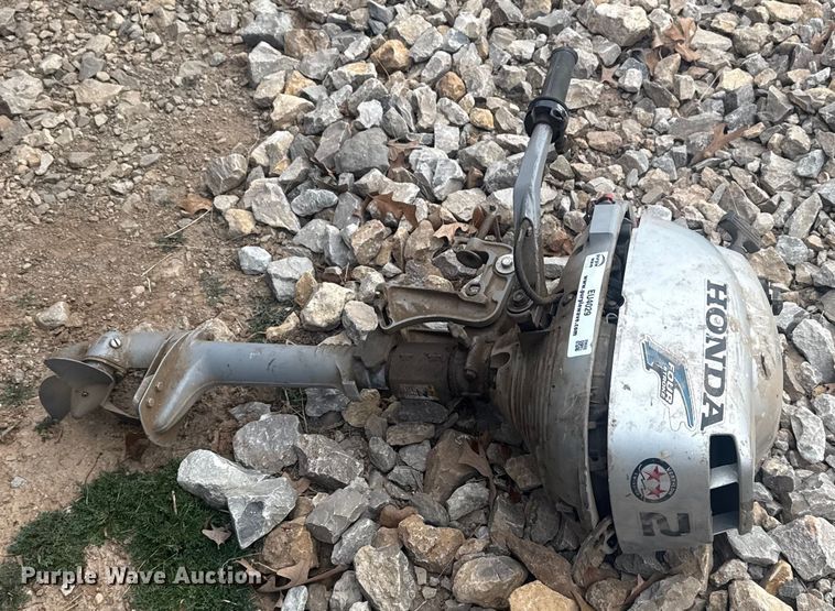 image for item EU4029 Honda outboard engine