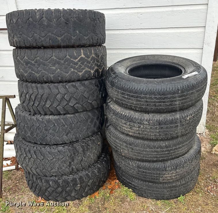 image for item EV2596 (11) tires
