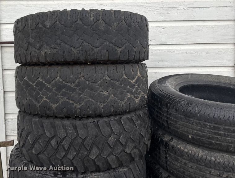 image for item EV2596 (11) tires