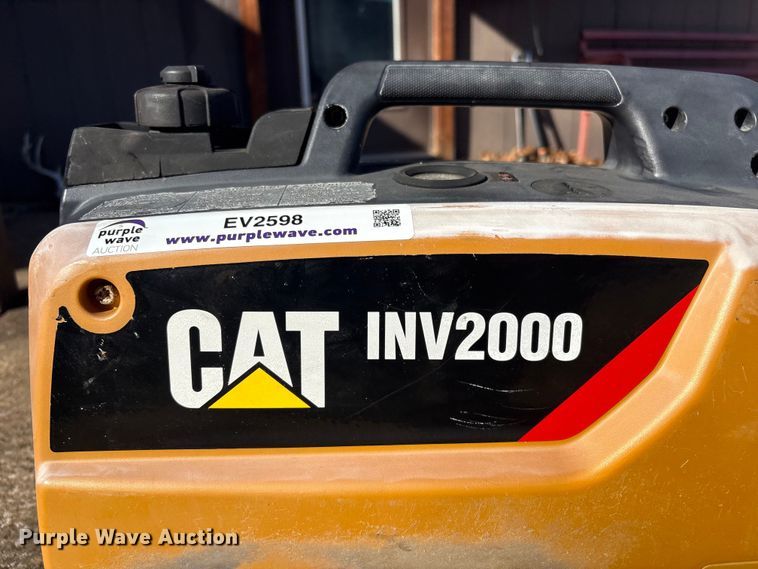 image for item EV2598 Caterpillar INV2000 portable generator