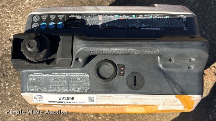 image for item EV2598 Caterpillar INV2000 portable generator