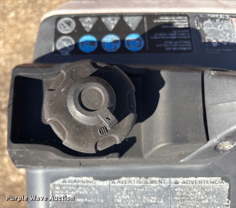 image for item EV2598 Caterpillar INV2000 portable generator