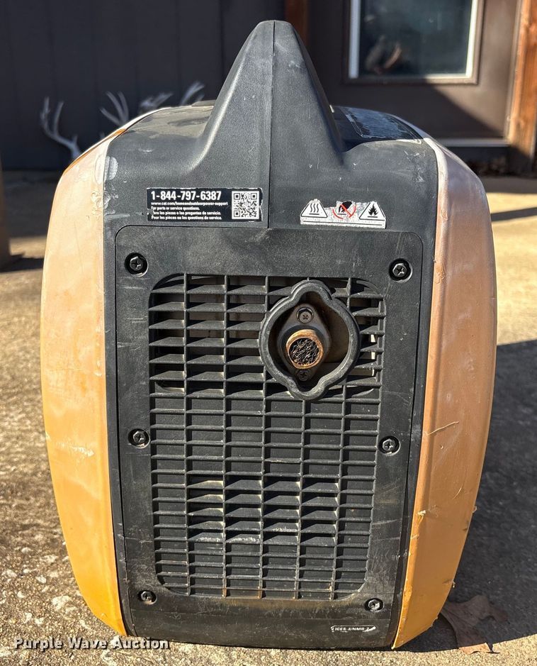 image for item EV2598 Caterpillar INV2000 portable generator