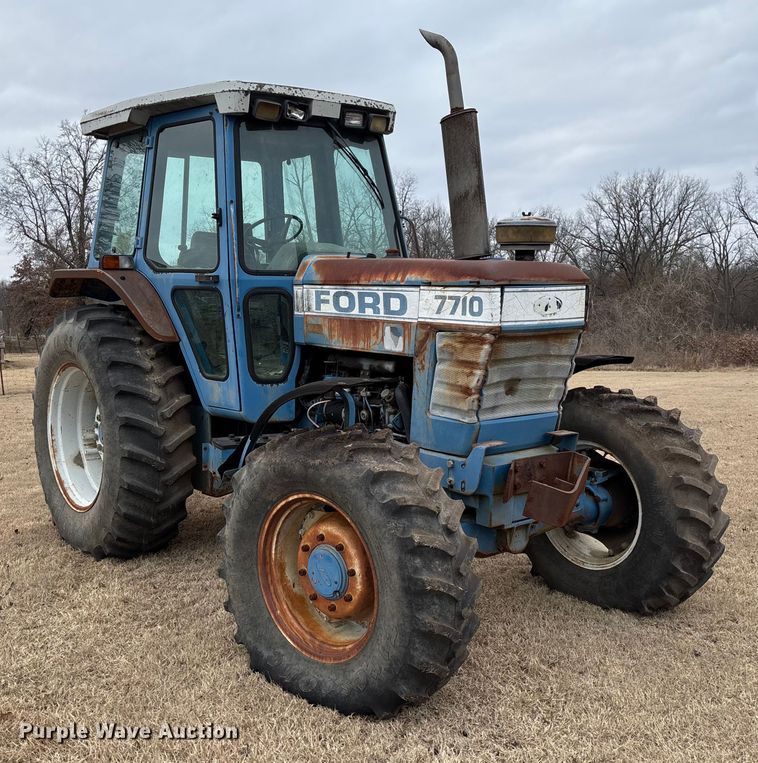 image for item FI1542 Ford 7710 MFWD tractor