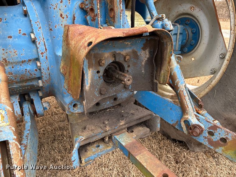 image for item FI1542 Ford 7710 MFWD tractor