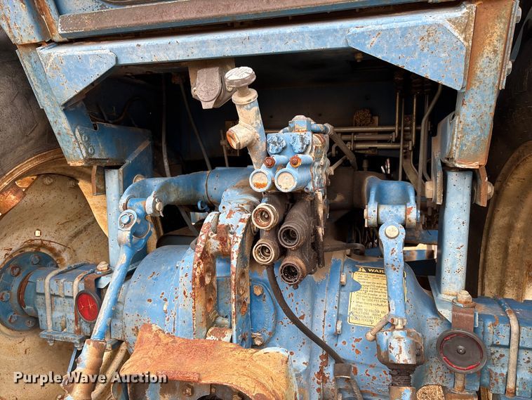 image for item FI1542 Ford 7710 MFWD tractor