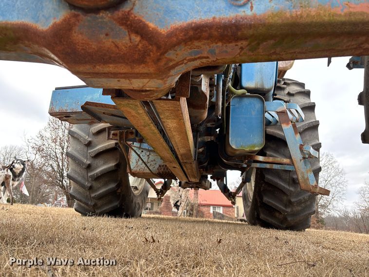 image for item FI1542 Ford 7710 MFWD tractor