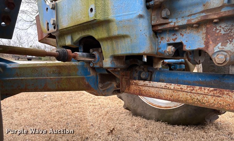 image for item FI1542 Ford 7710 MFWD tractor