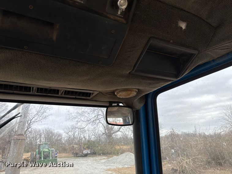 image for item FI1542 Ford 7710 MFWD tractor