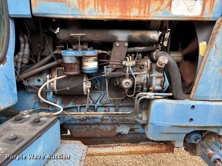 image for item FI1542 Ford 7710 MFWD tractor