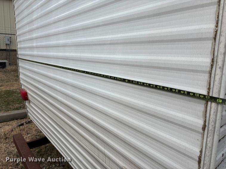 image for item FI1570 2005 Gulf Stream Cavalier camper