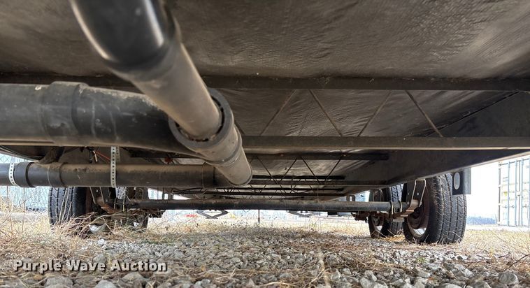 image for item FI1570 2005 Gulf Stream Cavalier camper