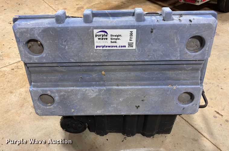 image for item FI1654 Tools