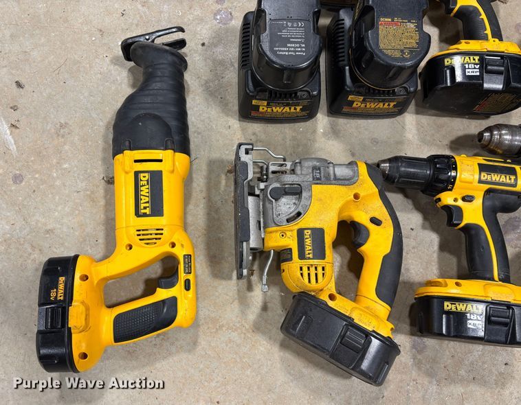 image for item FI1654 Tools