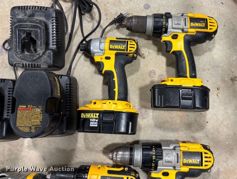 image for item FI1654 Tools