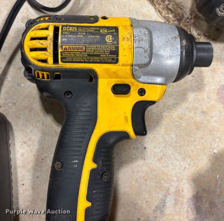 image for item FI1654 Tools