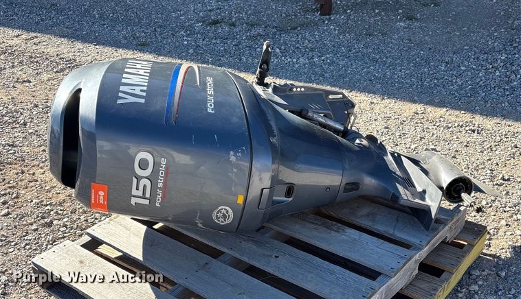 image for item FK2517 2004 Yamaha 150 F150TLRC boat engine