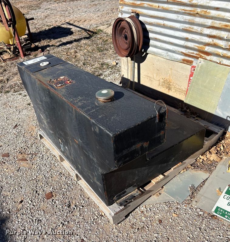 image for item FK2521 Better Built fuel tank