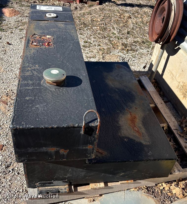 image for item FK2521 Better Built fuel tank