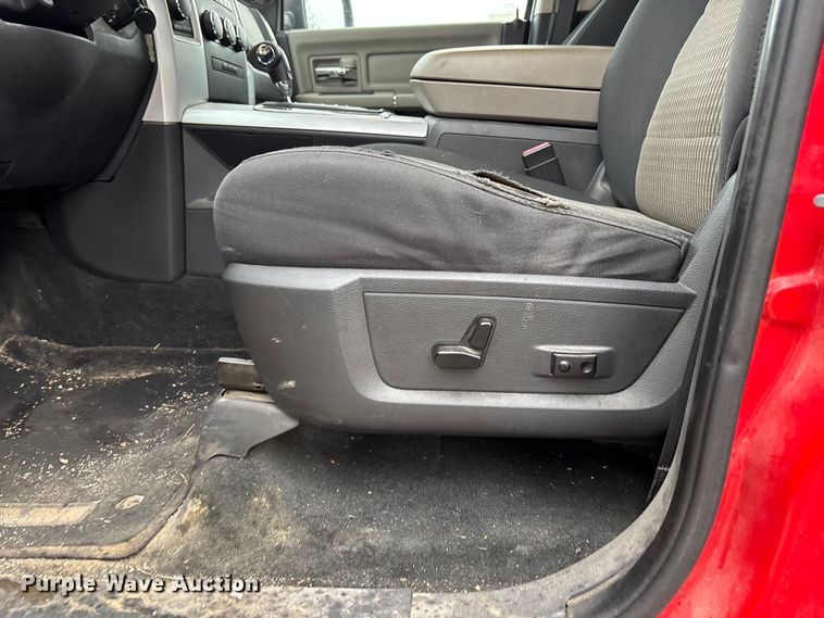 image for item DK0178 2011 Dodge Ram 1500 Crew Cab pickup truck