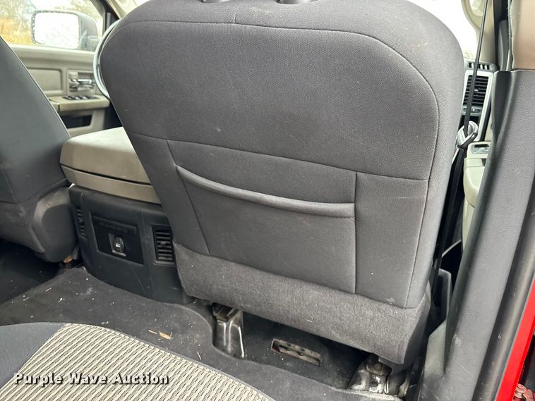 image for item DK0178 2011 Dodge Ram 1500 Crew Cab pickup truck