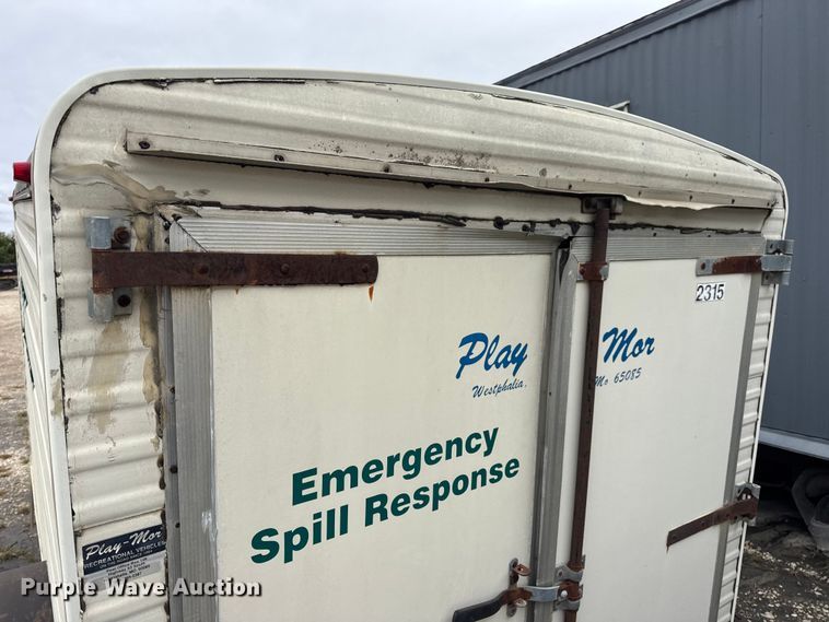 image for item DO2386 1993 Play-Mor enclosed cargo trailer