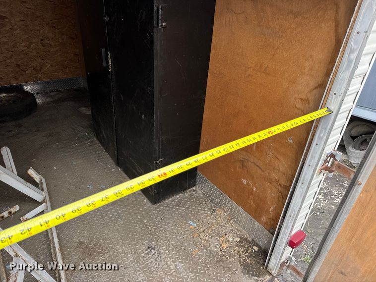 image for item DO2386 1993 Play-Mor enclosed cargo trailer