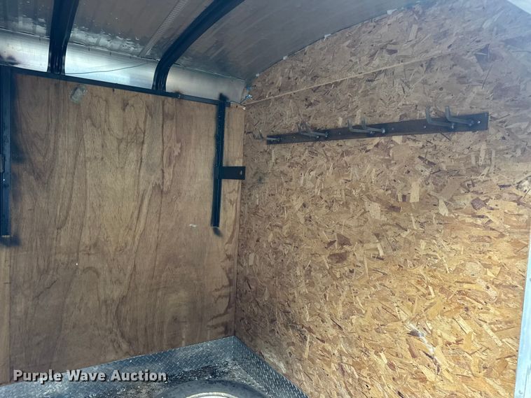 image for item DO2386 1993 Play-Mor enclosed cargo trailer