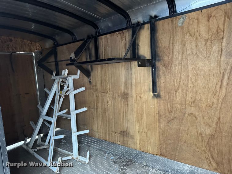 image for item DO2386 1993 Play-Mor enclosed cargo trailer