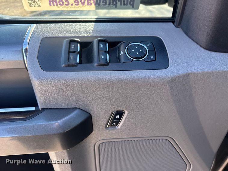 image for item DQ4191 2017 Ford F150 Ext. Cab pickup truck