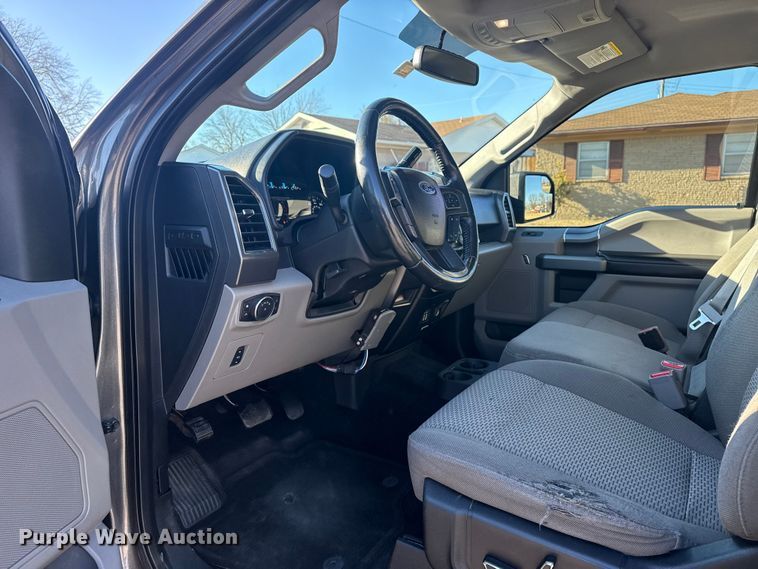 image for item DQ4191 2017 Ford F150 Ext. Cab pickup truck