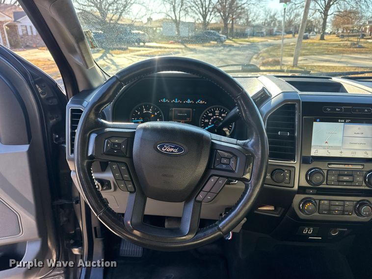 image for item DQ4191 2017 Ford F150 Ext. Cab pickup truck