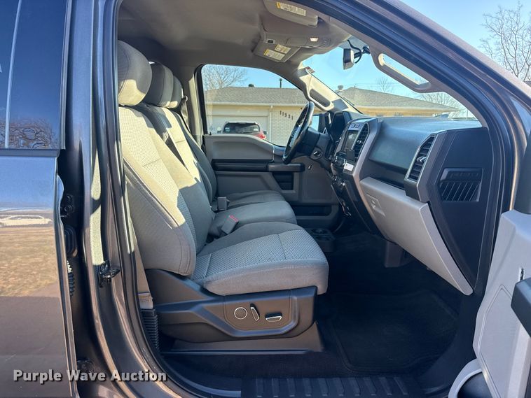 image for item DQ4191 2017 Ford F150 Ext. Cab pickup truck