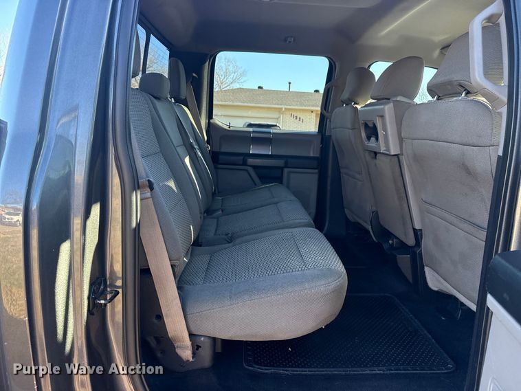 image for item DQ4191 2017 Ford F150 Ext. Cab pickup truck