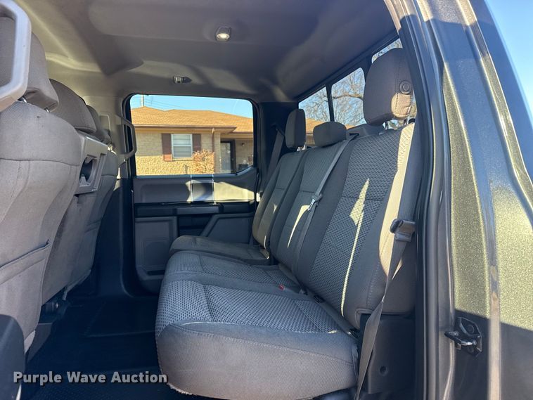 image for item DQ4191 2017 Ford F150 Ext. Cab pickup truck