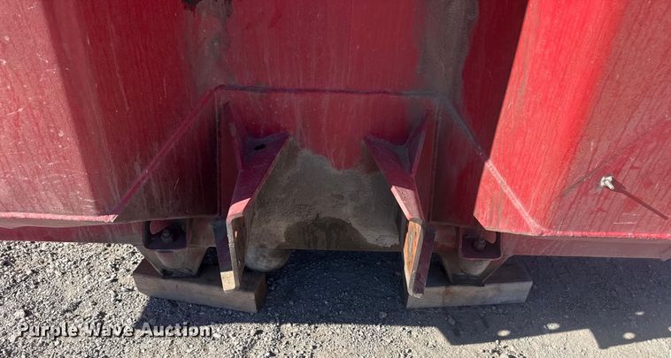 image for item DQ4192 Dump bed