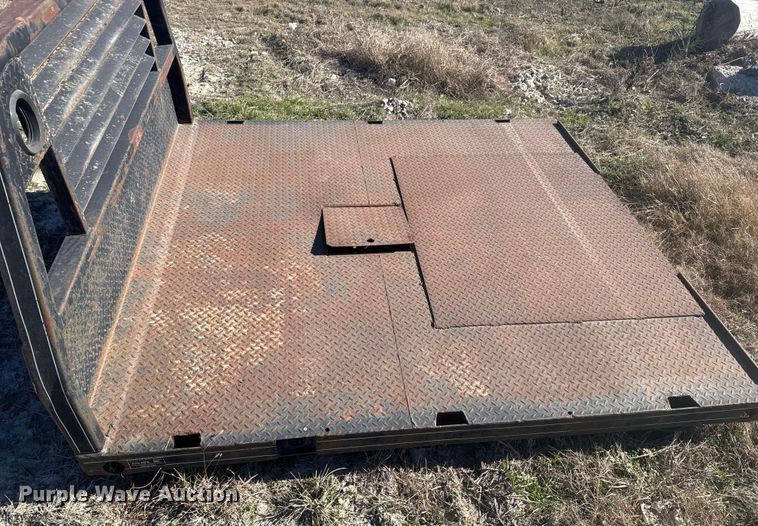 image for item DQ4193 Butler Welding & Mfg flat bed
